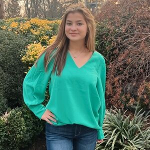 V-Neck Bubble Sleeve Top